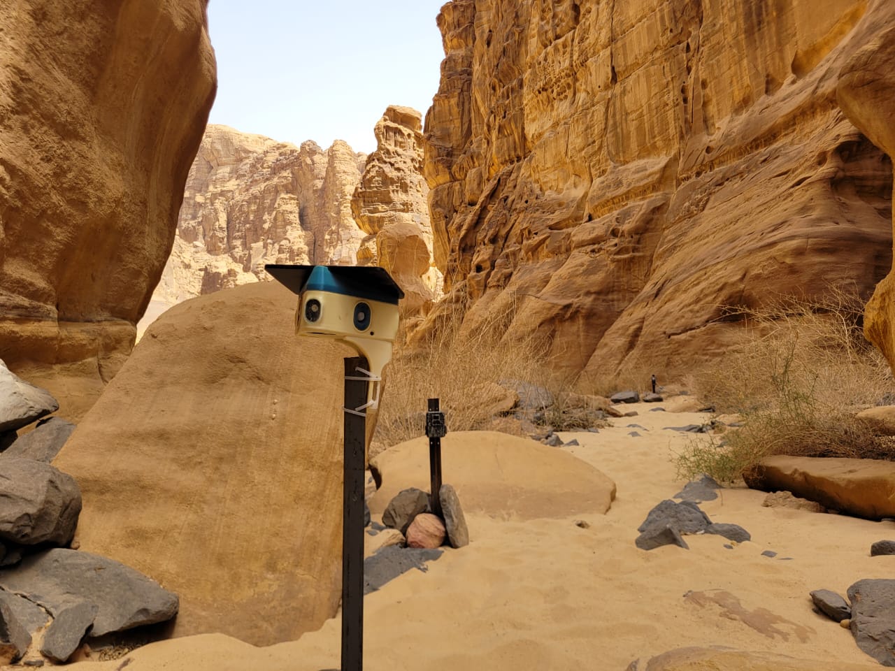 Blink+A&nbsp;device in&nbsp;AlUla